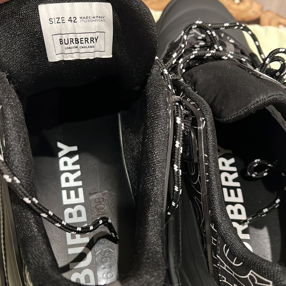 Burberry Sneakers Men’s Size 42 (US 9). Brand new! - Picture 4 of 6